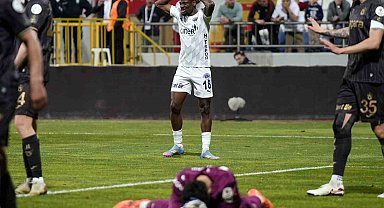 Trendyol Süper Lig: Kasımpaşa: 1 - Trabzonspor: 1