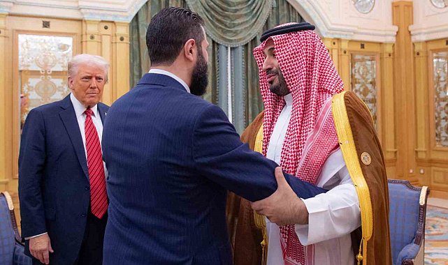 Trump, Riyad'da eş-Şara ile görüştü