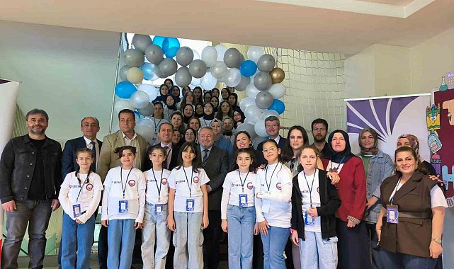 TÜBİTAK 4006 Bilim Fuarı'nda bilim ve hayal gücü buluştu