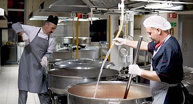 Turgutlu'da 'Sizden Gelen Bağışlarla Aş Olalım Sofralara' kampanyası başladı