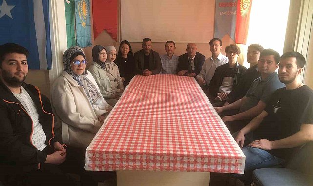 Türk Cumhuriyetleri'nin öğrencileri 'Türkçülük Günü'nde bir araya geldi