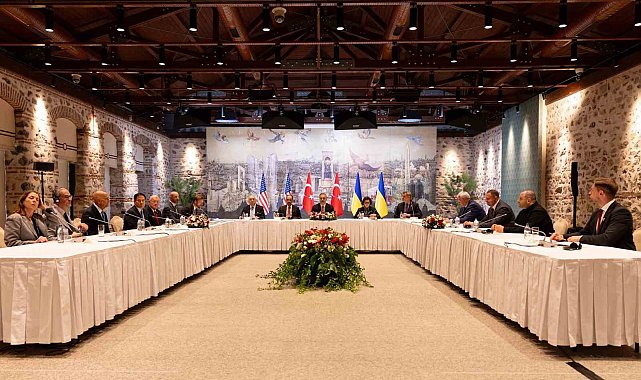 Türkiye -ABD-Ukrayna heyetleri arasındaki görüşme başladı