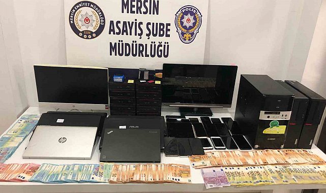 Türkiye'de çağrı merkezi kurup Almanları dolandırmışlar: 10 gözaltı