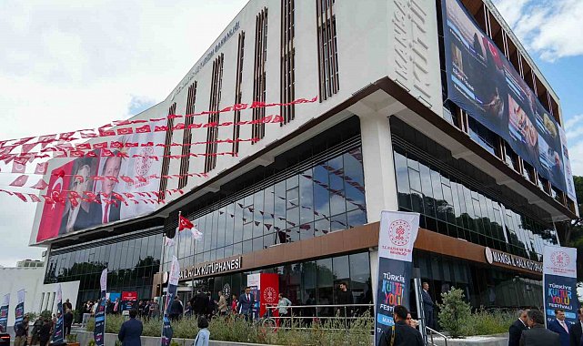 Türkiye'de kütüphanelerdeki üye ve kitap sayısında rekor kırıldı