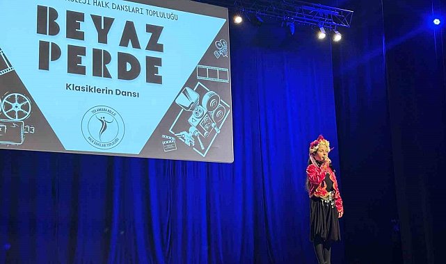 Türkiye'nin en kalabalık Okul Halk Dansları Topluluğundan muhteşem gösteri