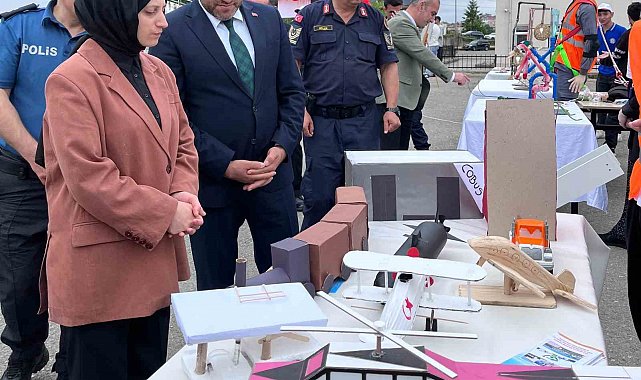 Ulubey'de bilim fuarı açıldı