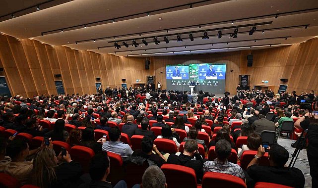 Uludağ Çevre Forumu Bursa Business School'da başladı