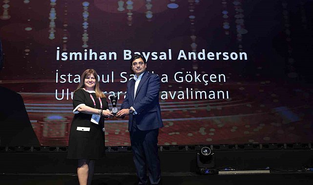 Üretken Yapay Zeka Asistanı SAVVy, İstanbul Sabiha Gökçen'e Yılın En İyi CIO'su ödülünü getirdi