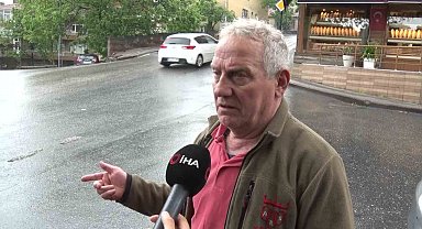 Üsküdar'da İETT otobüsünden yola dökülen mazot kazalara neden oldu: Çok sayıda araç birbirine girdi