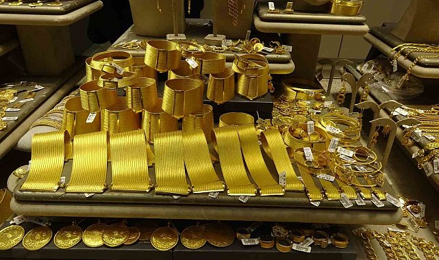 Uzmanından altın uyarısı: Bu 3 gelişmeye dikkat