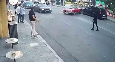 Vale teslim aldığı lüks araçla kaza yaptı