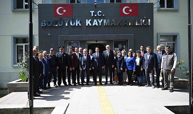 Vali Aygöl'den Bozüyük'e veda ziyareti