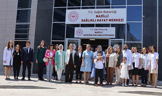 Vali Canbolat'ın eşi ve beraberindeki heyet Nazilli Sağlıklı Yaşam Hizmetleri'ni yerinde inceledi