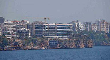 Vali Şahin: "Falezlerde denize açılan tünellerle ilgili yetkili kurumlar olarak çalışmalarımız sürüyor"