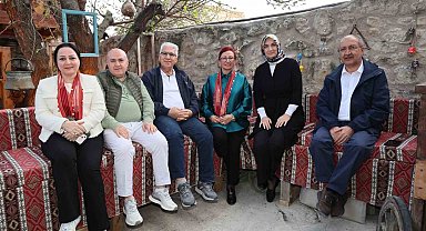 Vali Yiğitbaşı BİK üyelerine Frig Vadisi'ni gezdirdi