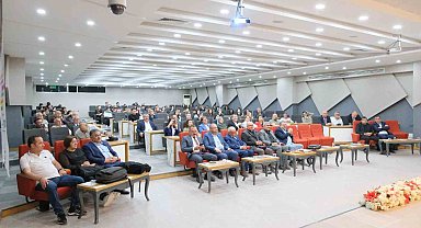 Van Atatürk Lisesi mezunları geçmişle geleceği buluşturdu