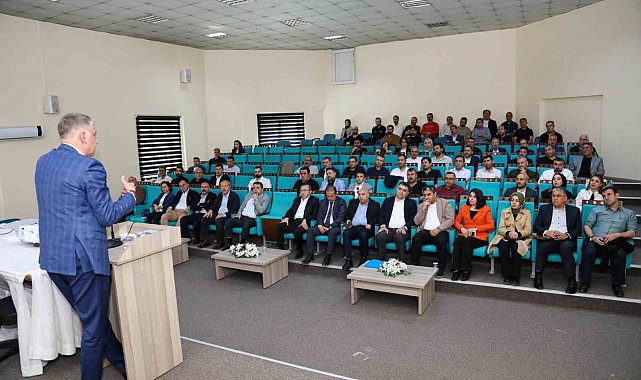 Van Büyükşehir Belediyesi 'Yalın Yönetim Sistemi'ne geçiyor