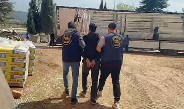 Van'da hırsızlık operasyonu: 8 gözaltı