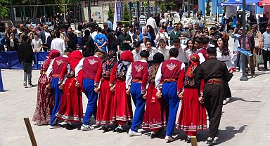 Van'da "Gençlik Spor Festivalleri" başladı
