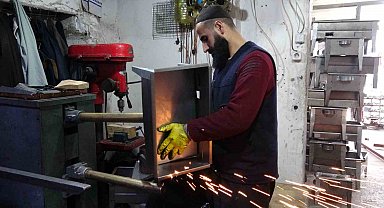 Van'ın tarihi çarşısında mangal ve semaver üretimi arttı