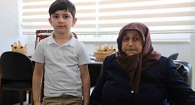 Vefa ve gurur bir arada: Şehit annesi, oğlunun adını taşıyan kurumu torunuyla ziyaret etti