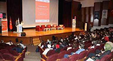 Yabancı Diller MYO'dan dil eğitimini teşvik edecek program