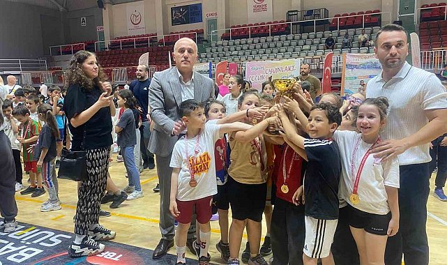 Yalova Çocuk Oyunları Şenliği renkli görüntülere sahne oldu