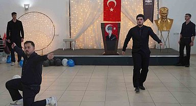 Yalova'da Gençlik Balosu renkli görüntülere sahne oldu