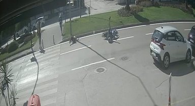 Yaya geçidinde dehşet anları...