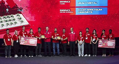 YDÜ'den TEKNOFEST'te çifte şampiyonluk