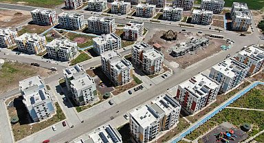 Yeni evlerine kavuşan Arabanlı depremzedeler: "Artık rahat uyuyabiliyoruz"