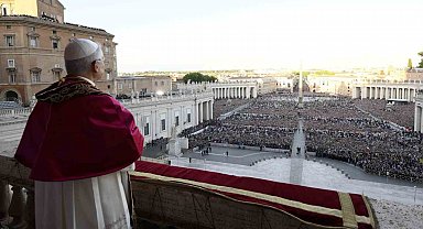 Yeni Papa ABD'li Kardinal Robert Francis Prevost oldu