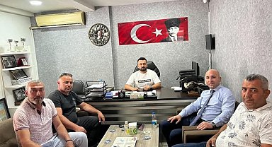 Yolda bulduğu yaban keçisi yavrusunu Doğa Koruma ve Milli Parklara teslim etti