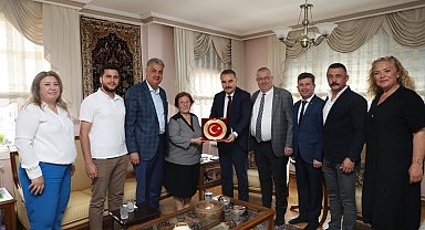 Zehra Baysal'a eğitime verdiği destek için anlamlı teşekkür