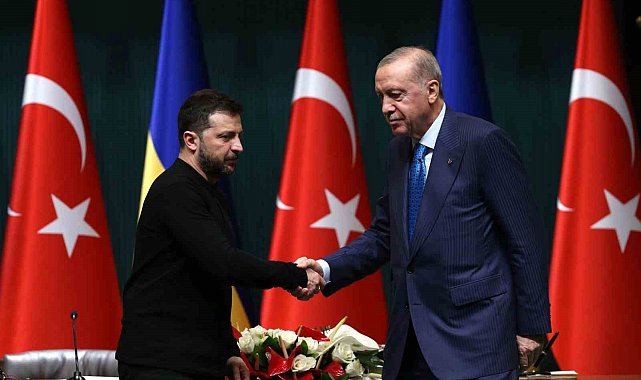 Zelenskiy: "Erdoğan ile iyi ve son derece kapsamlı bir görüşme gerçekleştirdim"