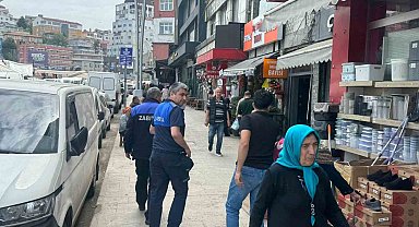 Zonguldak'ta kaldırım işgaline karşı denetim; esnafa uyarı yapıldı