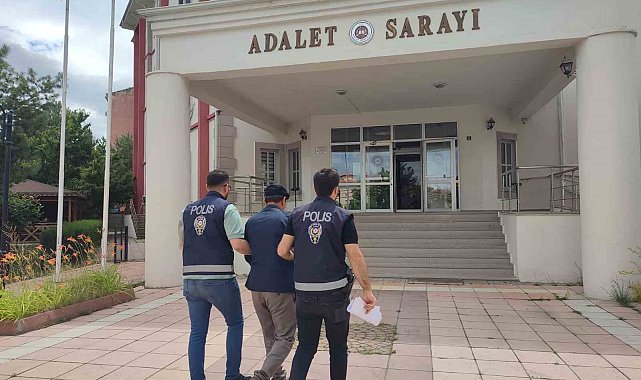 11 yıl hapis cezasıyla aranan şahsı polis yakaladı