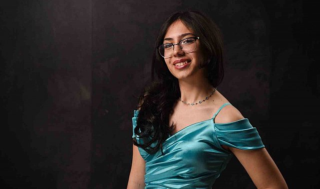 15 yaşındaki Türk piyanist Almanya'da birinci oldu