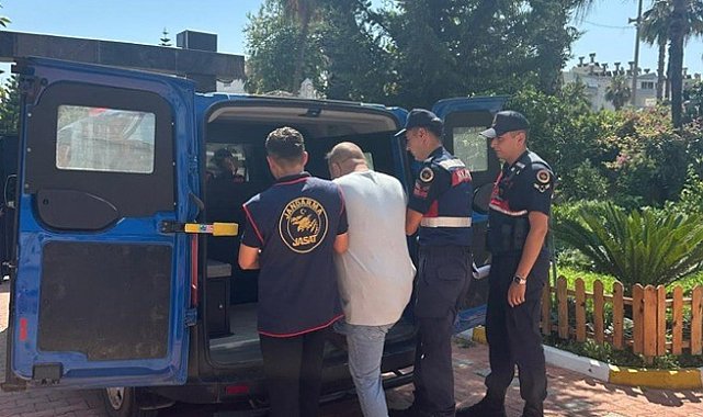 25 yıl 8 ay hapis cezası bulunan şahıs, jandarma operasyonuyla yakalandı