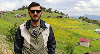 3 bin kilometreden gelip memleketini tanıtıyor