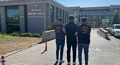 30 farklı suçtan aranması ve 25 yıl kesinleşmiş hapis cezası olan zanlı yakalandı