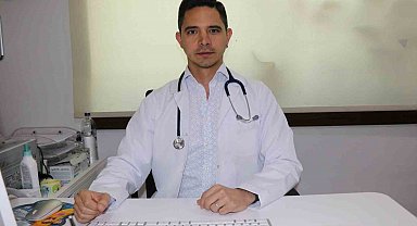 6 aydan küçük bebeğinizi denize sokmayın