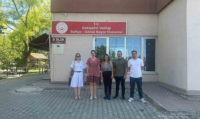 80 yaş üstü ve yatağa bağımlı bireyler için e-rapor süreci huzurevlerinde anlatıldı