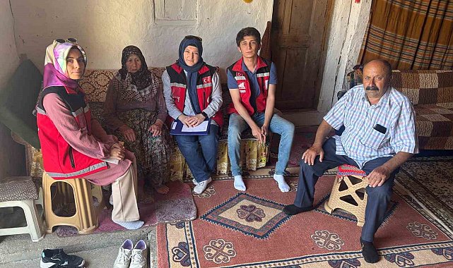 90 yaşındaki Hikmet teyzeye devlet şefkati