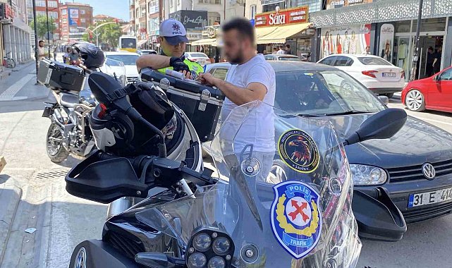 Abart egzozlu motosikletliye 9 bin 267 lira ceza