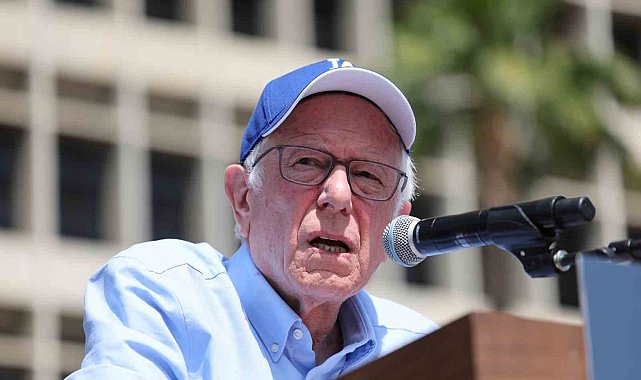 ABD'li Senatör Sanders: "Netanyahu, ABD'nin dış ve askeri politikasını belirleyemez"