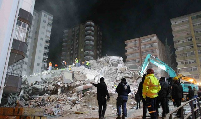 Adana'da 42 kişinin öldüğü Ekim Apartmanı davasında karar verildi