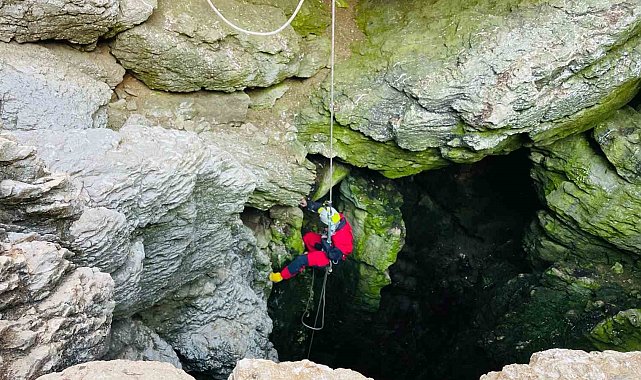 Adıyaman'daki mağaralarda bulunan ilginç jeolojik oluşumlar incelendi