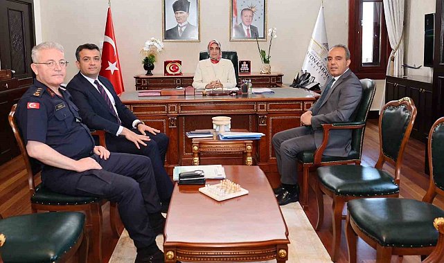 Afyonkarahisar'da bayram tedbirleri masaya yatırıldı