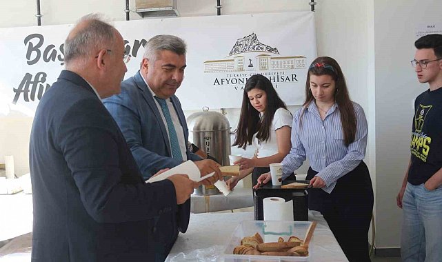 Afyonkarahisar'da YKS öğrencilerine moral desteği